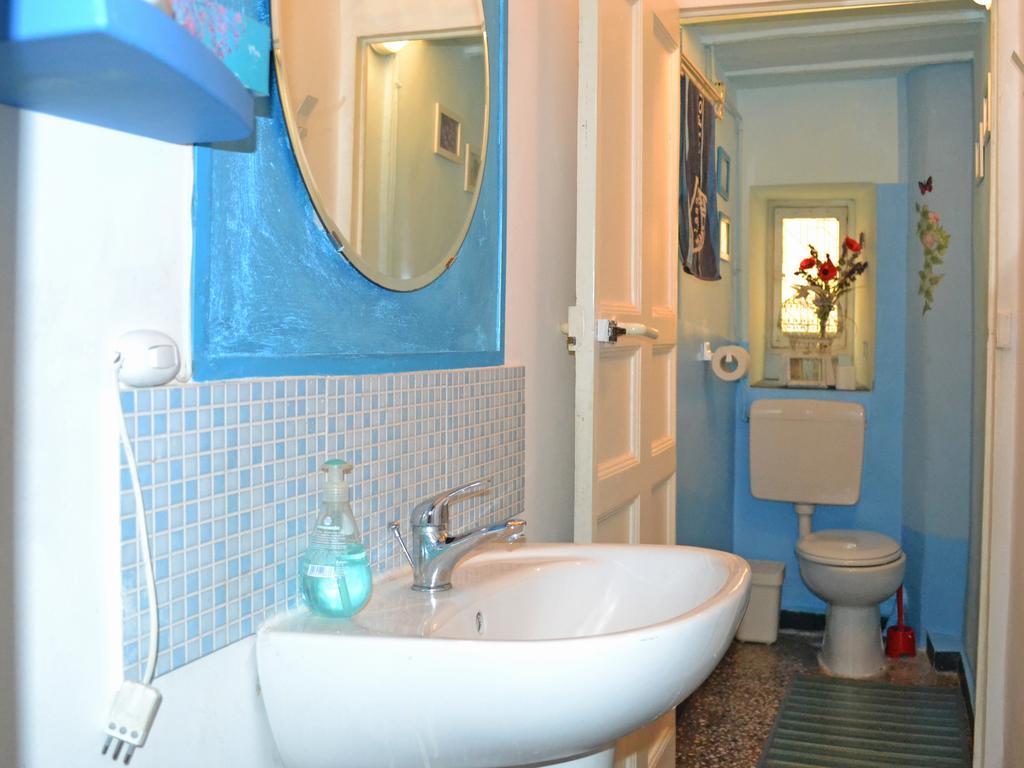 B&B Blue Home Генуя Экстерьер фото